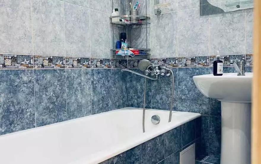 Бехтерева улица, 8