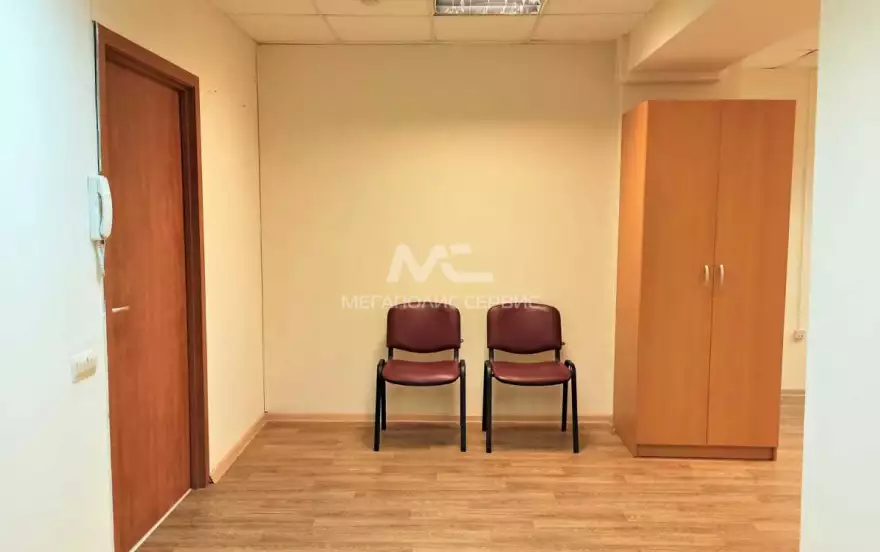Белинского улица, 32
