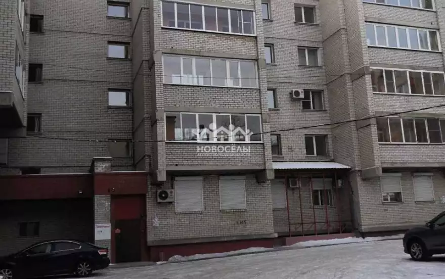 Бабушкина улица, 52