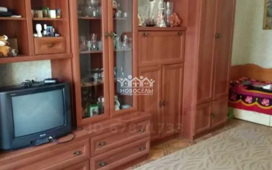 Весенняя улица, 5