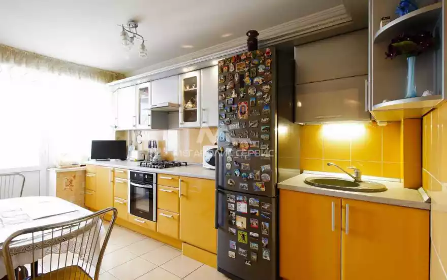 Красносельская улица, 18