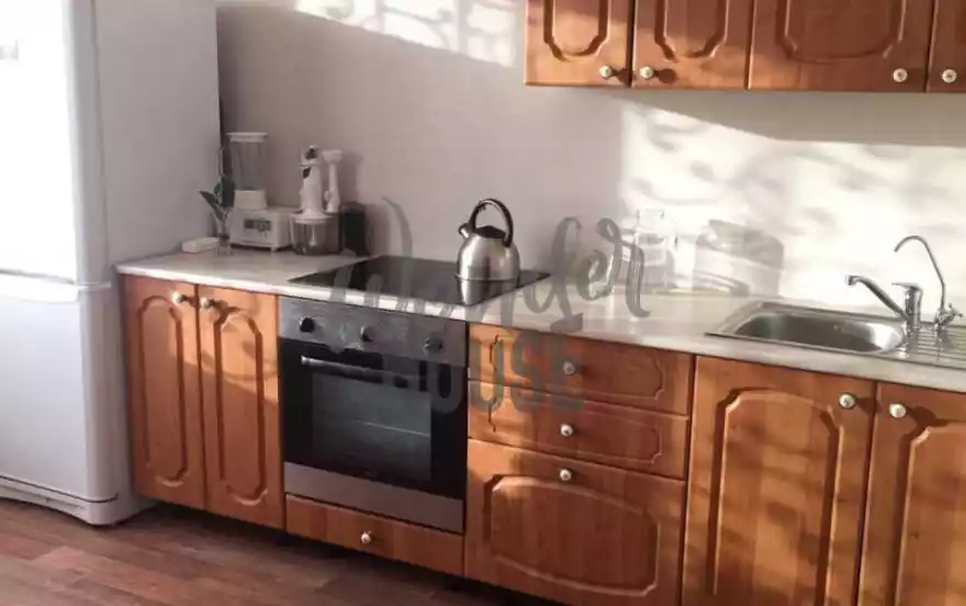 Широтная улица, 168