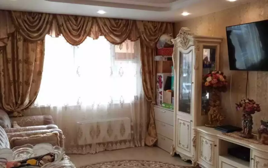 Рождественская улица, 5