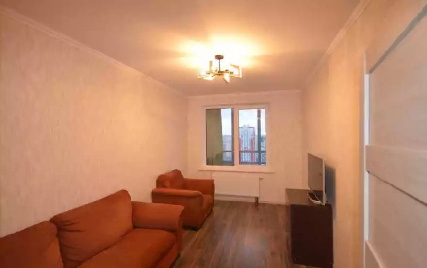 Маршала Казакова улица, 70к1с1