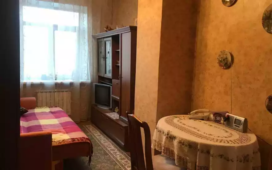 Косинова улица, 6