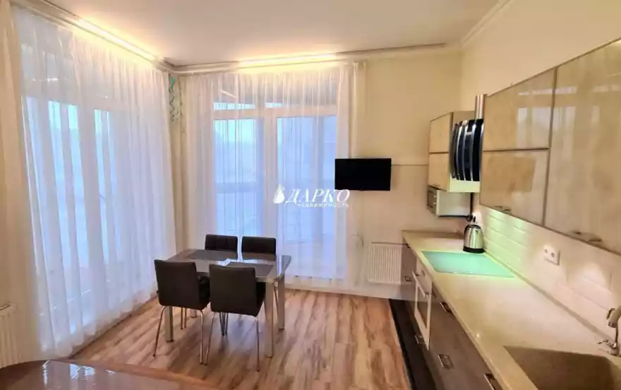 Шпалерная улица, 60