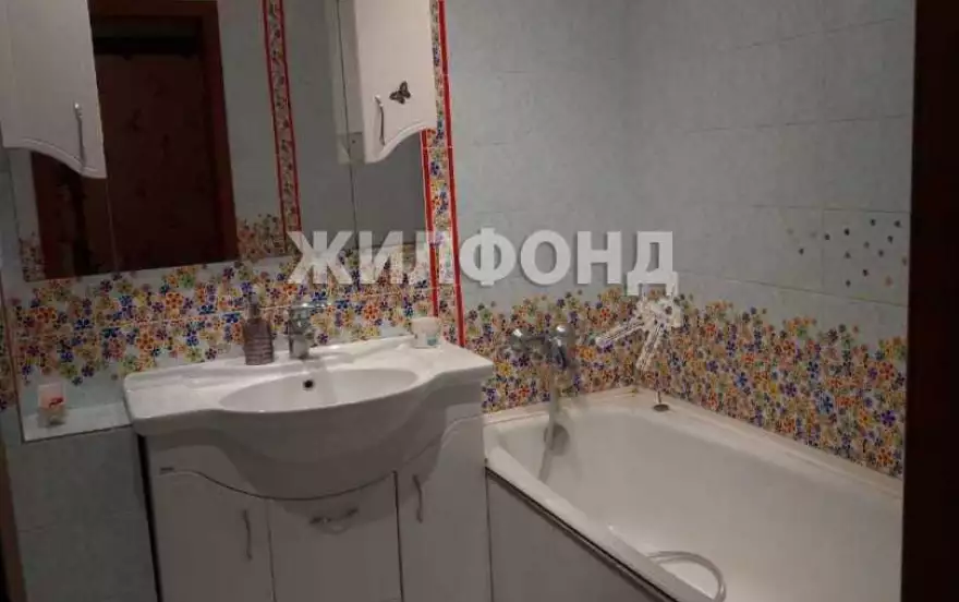 Грибоедова улица, 8/3