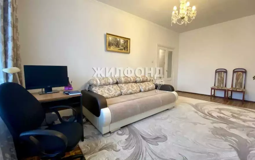 Дзержинского улица, 4