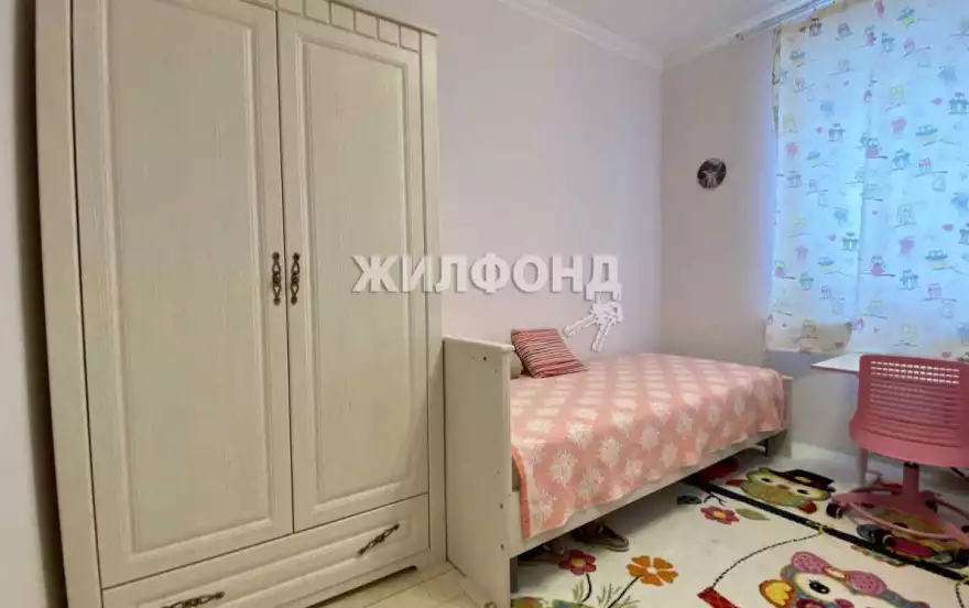 Дзержинского улица, 4