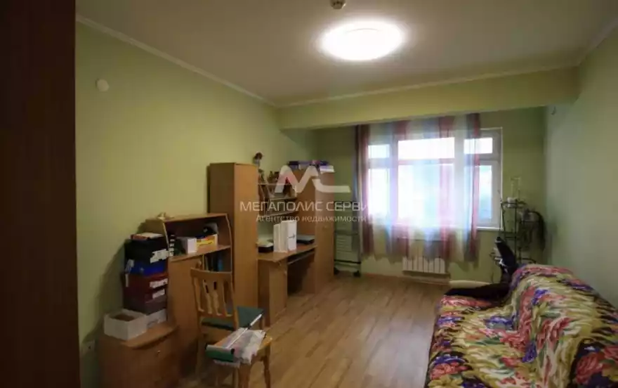 Коминтерна улица, 8