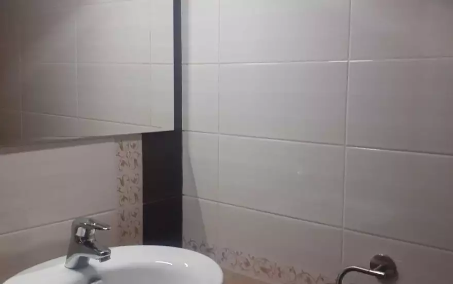 Капитанская улица, 10