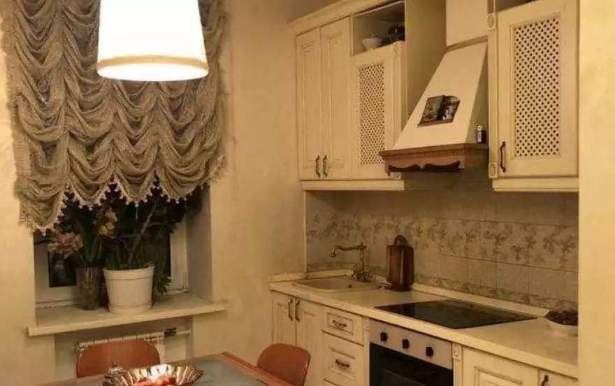 улица Парижской Коммуны, 3