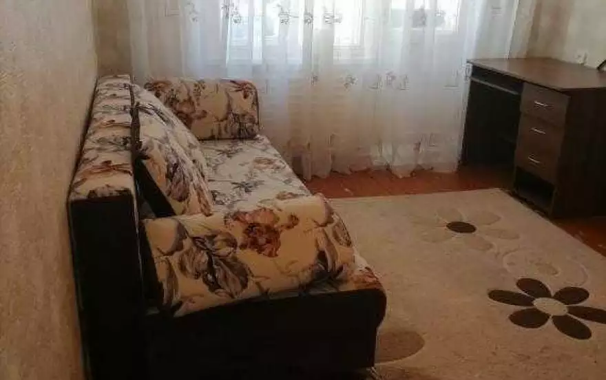 Молодёжная, 18