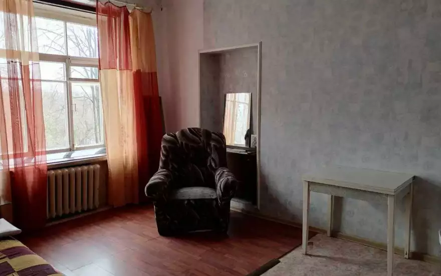 Кирова улица, 11