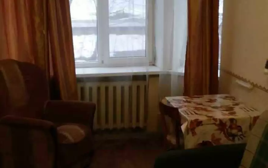 Ленточная улица, 2