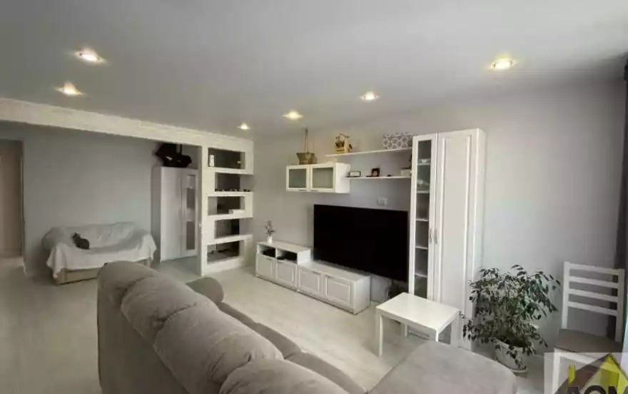 Фестивальная ул, 56