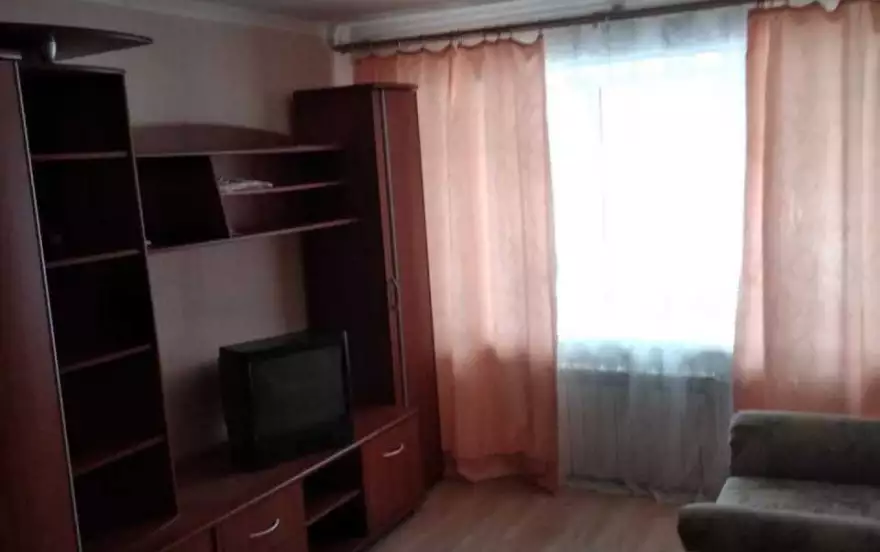 Кольцовская улица, 76