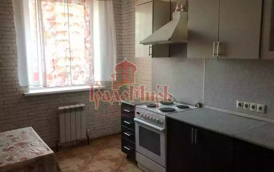 Бережок улица, 8