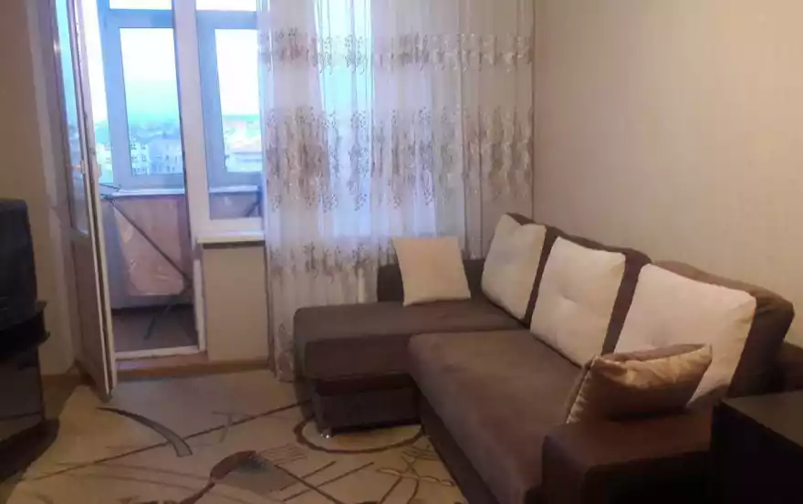 Бела Куна улица, 19