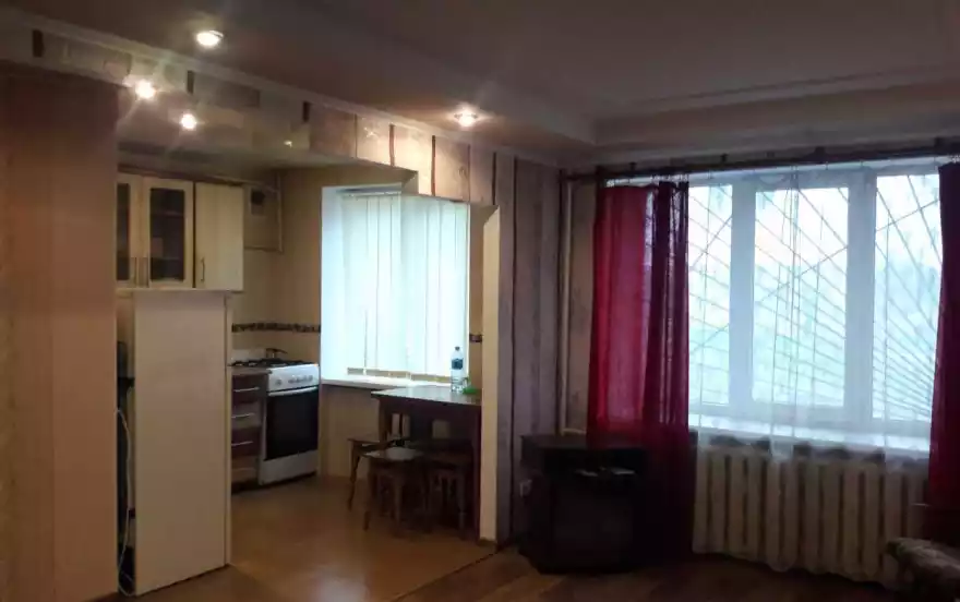 Кечкеметская улица, 108