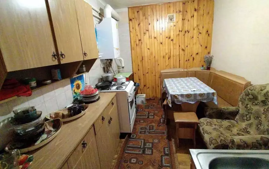 Тренёва улица, 11