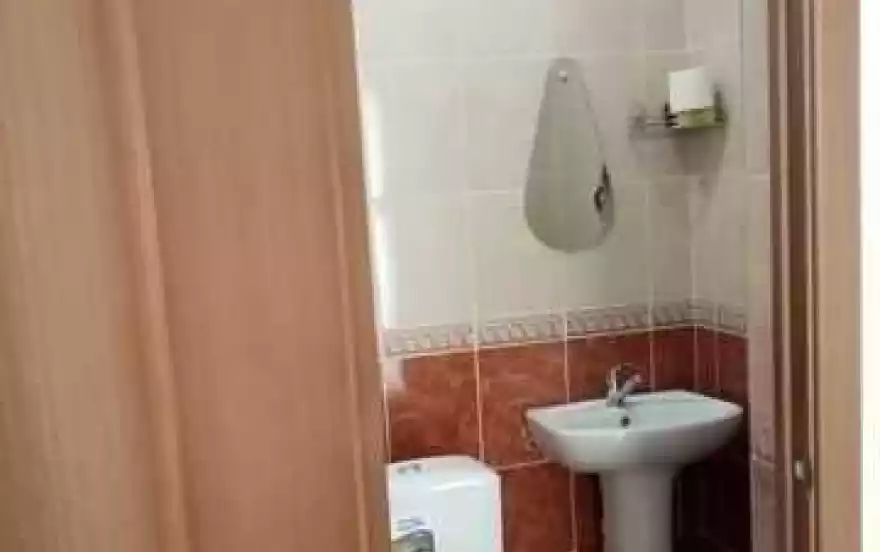 Столярова улица, 14