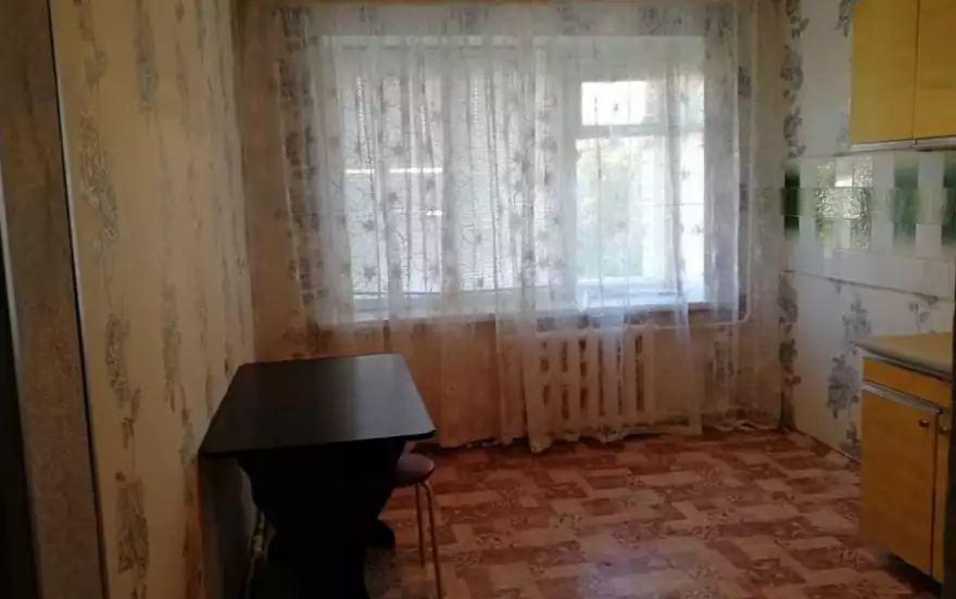 Энтузиастов, 19