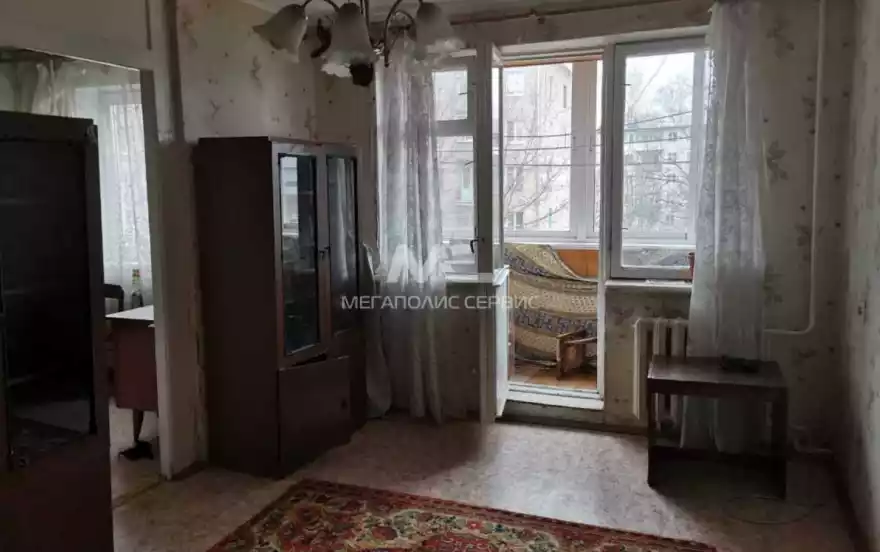 Советская улица, 1