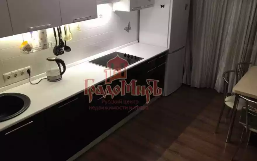 Добролюбова улица, 32а