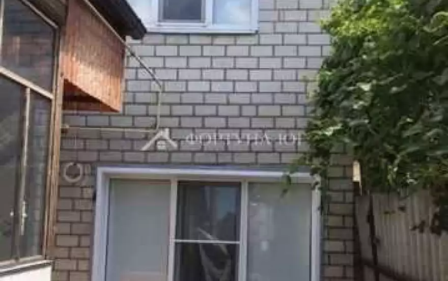 Восточная ул