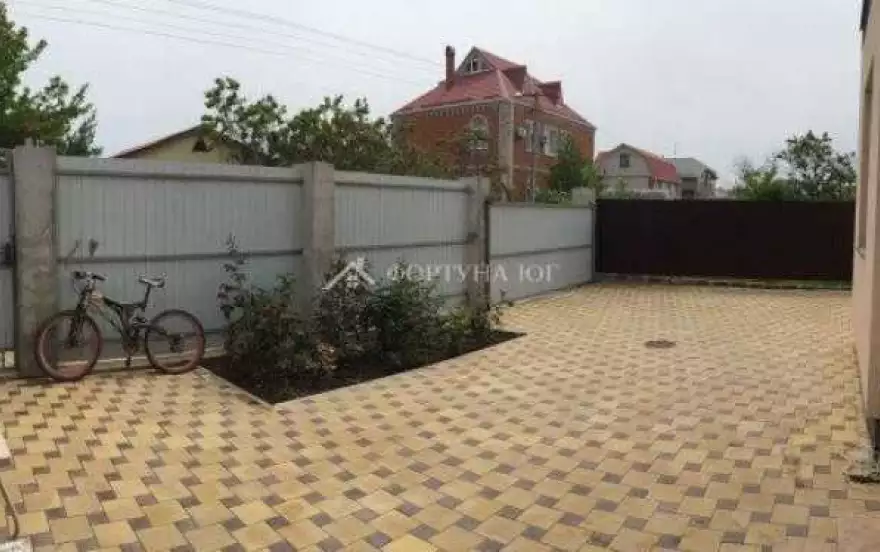 Тихая улица
