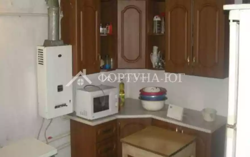 Молодёжная улица