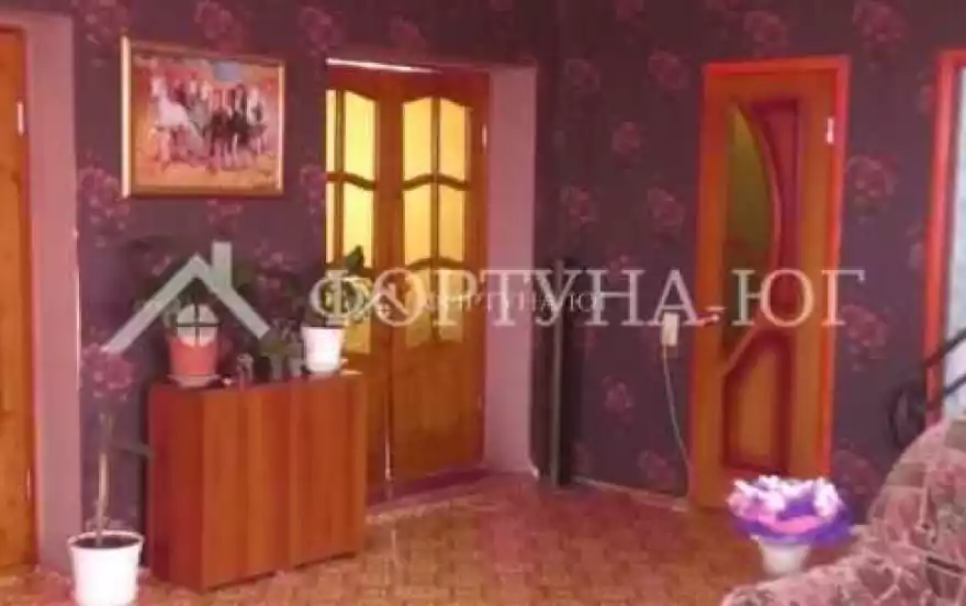 Молодёжная улица