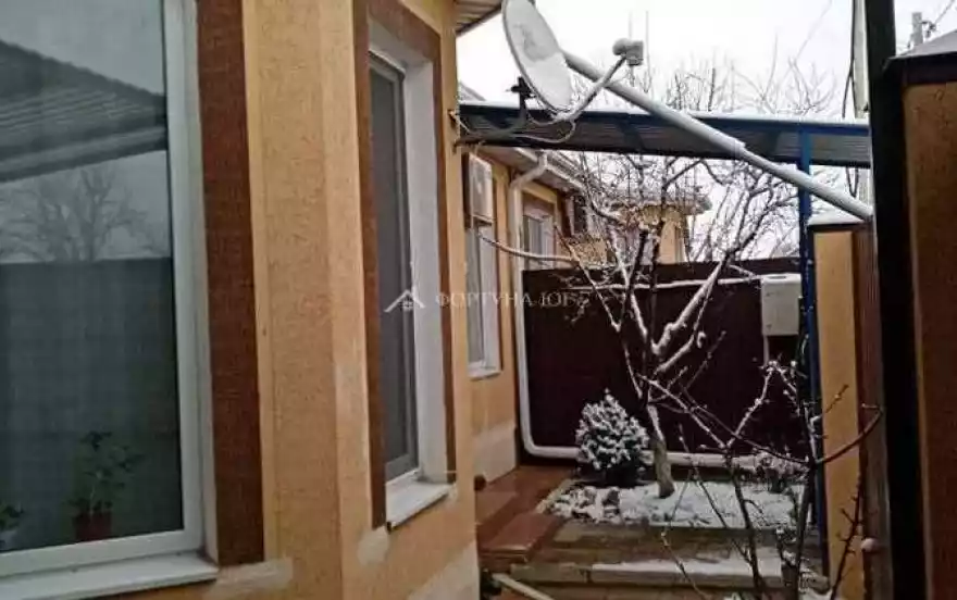 Виноградная ул