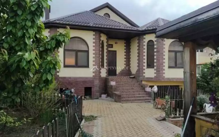 ул Александра Бека