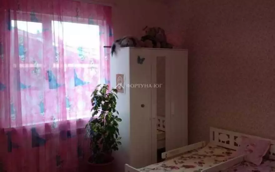 Абрикосовая улица
