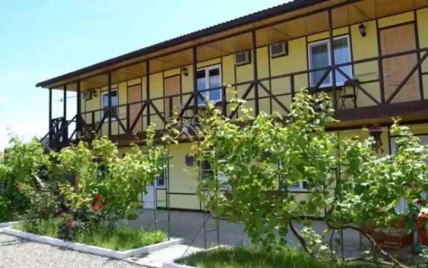 Черноморская улица