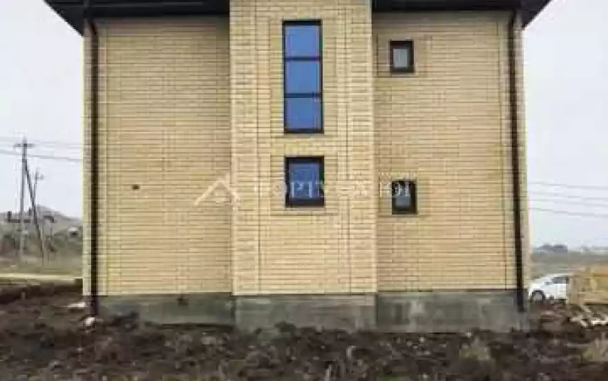 Ялтинская улица