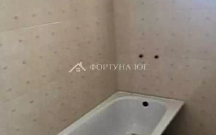 Ялтинская улица