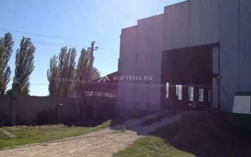 Садовая улица, 1
