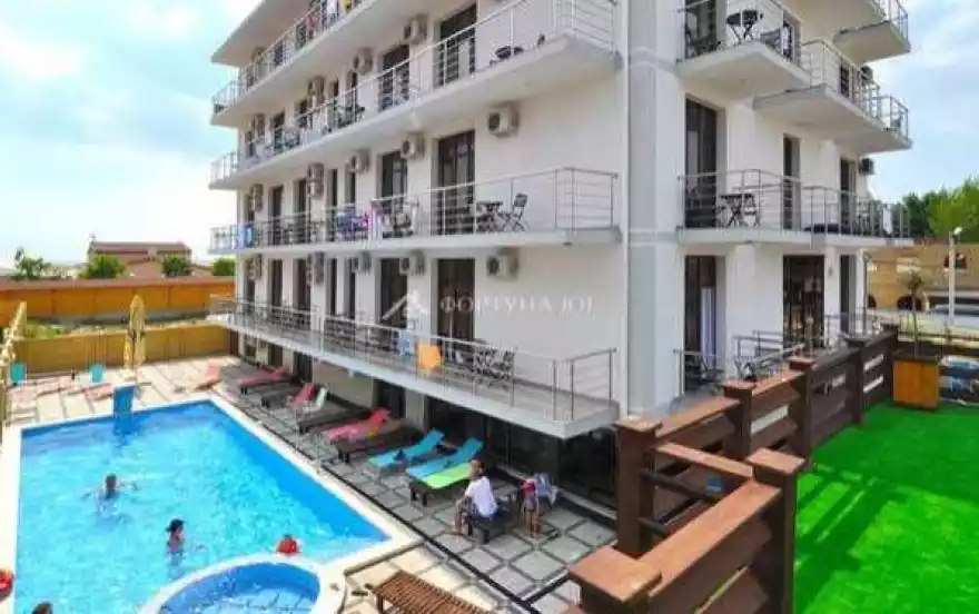 Черноморская улица