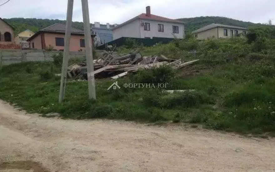 село Сукко, Центральная улица