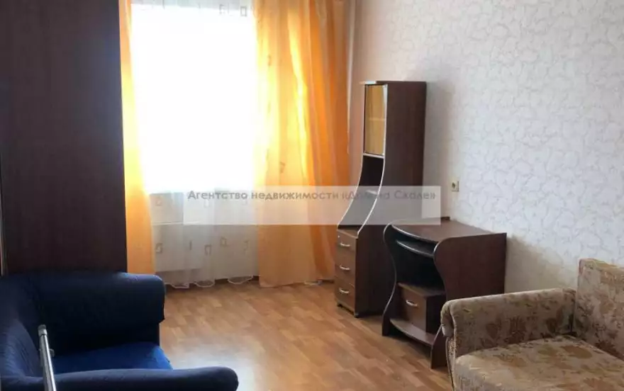 Горького улица, 12к1