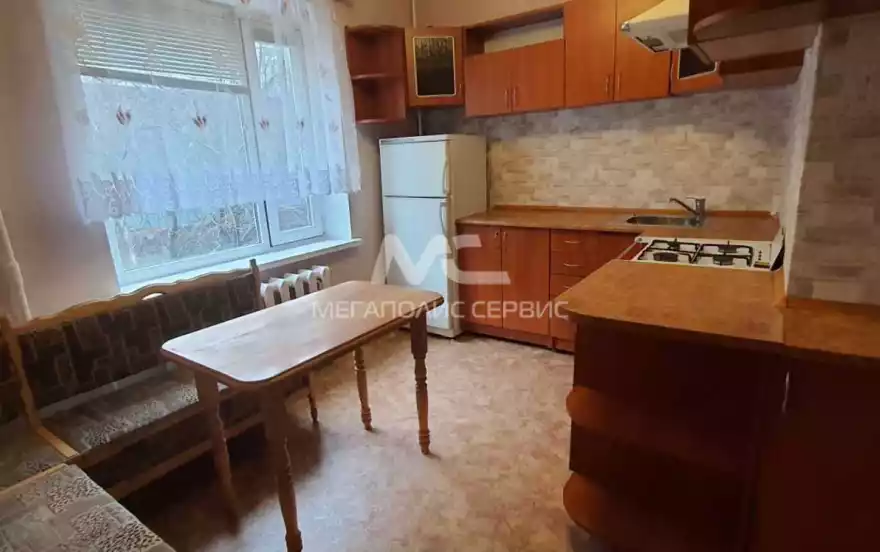 Зелёная улица, 74