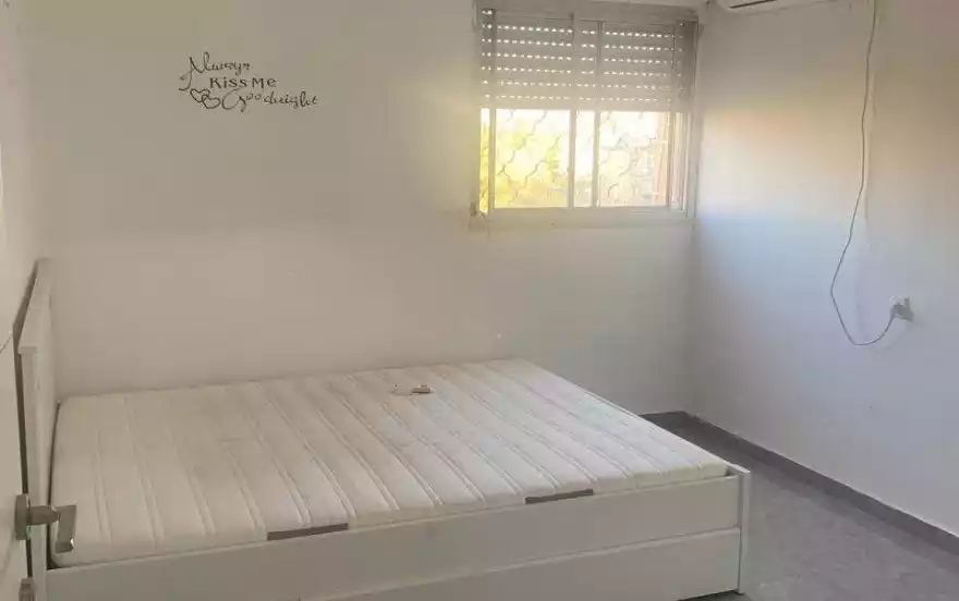 Иерушалаим, 37