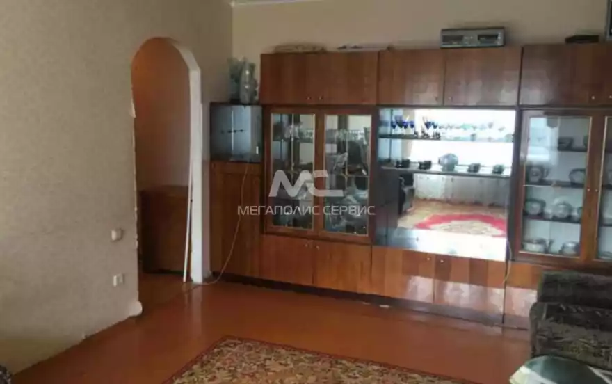 Сакко и Ванцетти улица, 63