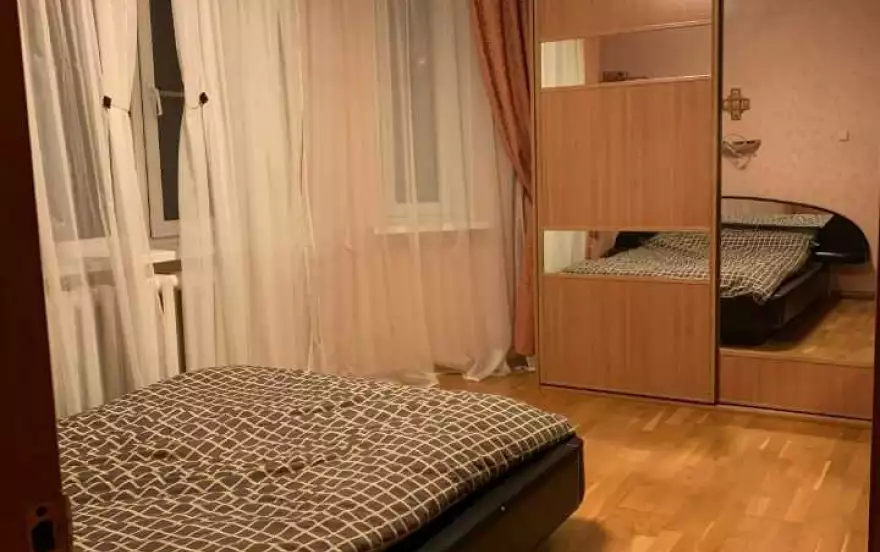 Пригородная улица, 42