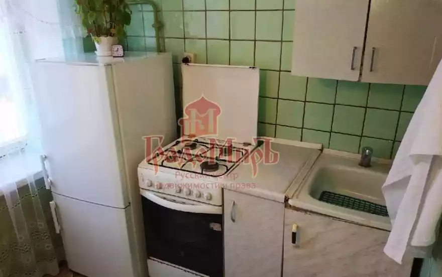 Клементьевская улица, 76/10