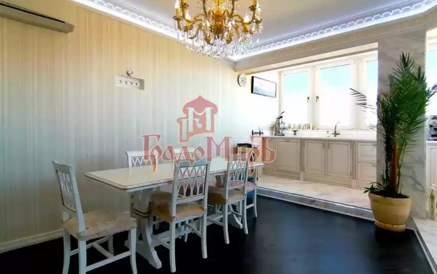 Пионерская улица, 2