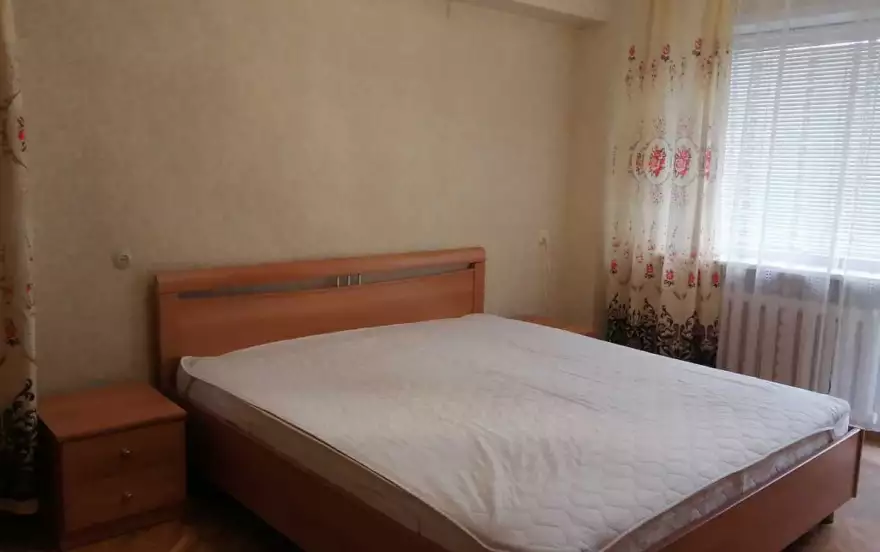 Кирова улица, 76